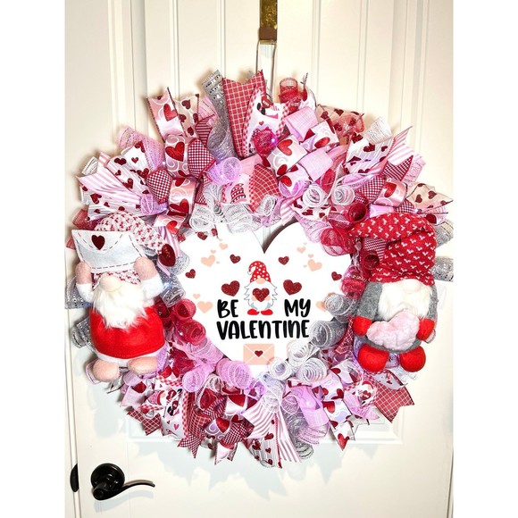 XL Handmade Be My Valentine Gnome Hearts Ribbon Prelit Wreath 26 ins LED XLW6 - Picture 11 of 12